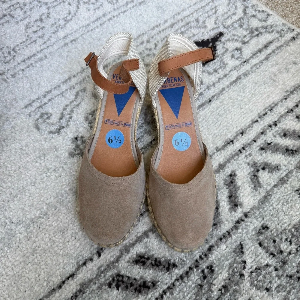 Verbenas Malena Taupe Suede Espadrille Wedges Size 6.5